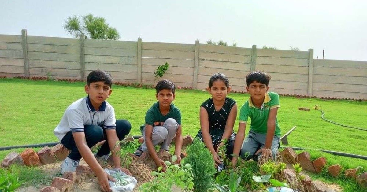 Earth Day Dunes Academy events gallery