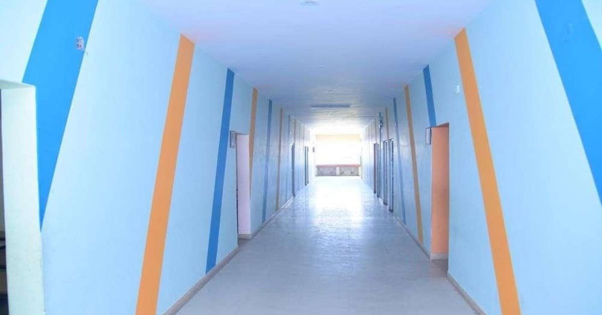 Second floor corridor Dunes Academy campus photo gallery