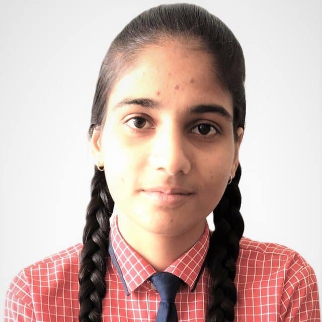 Kumkum Kanwar, Class XII Commerce topper at Dunes Academy